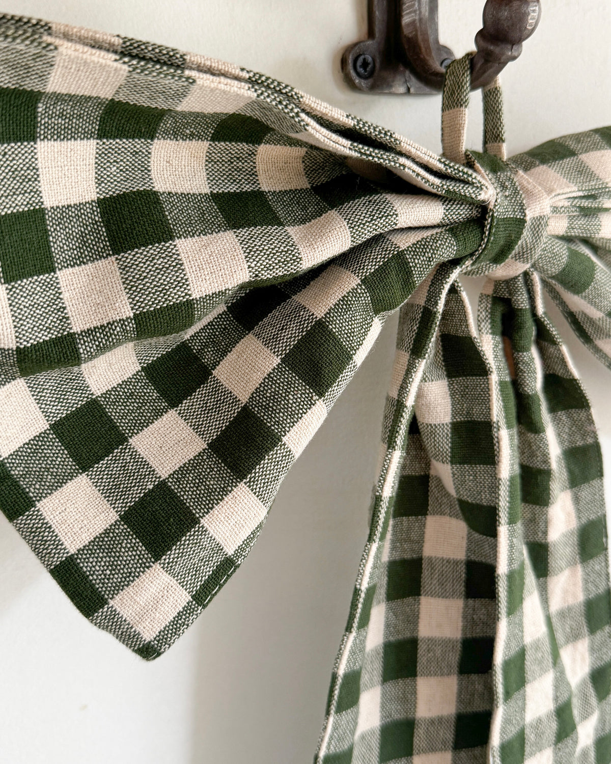 Large green gingham bow