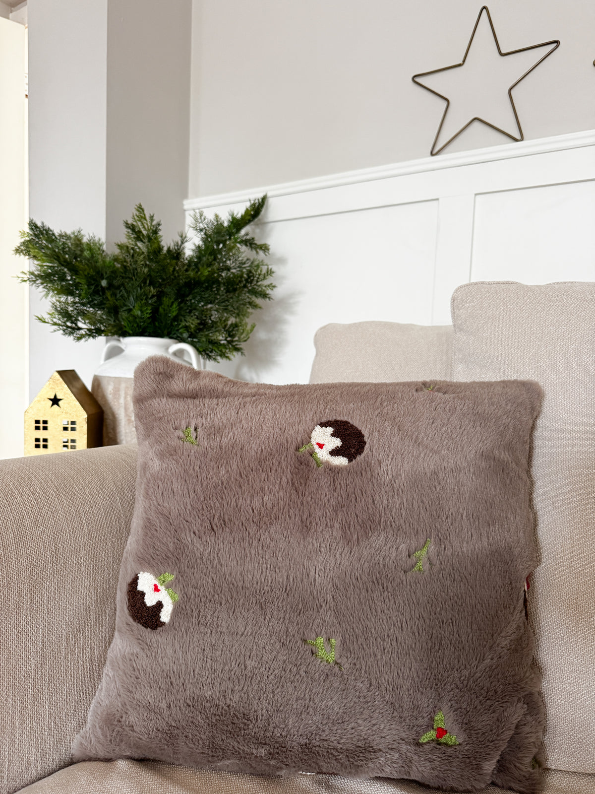 Christmas puddings faux fur cushion