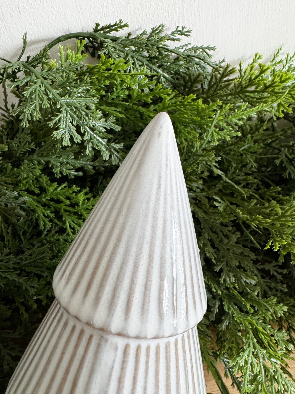 Neutral ribbed ceramic Christmas tree
