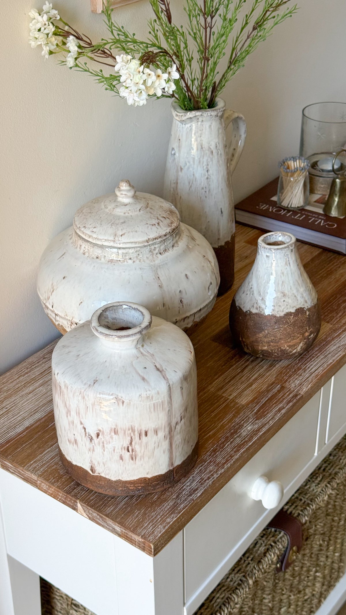 Aged cream terracotta pot with lid