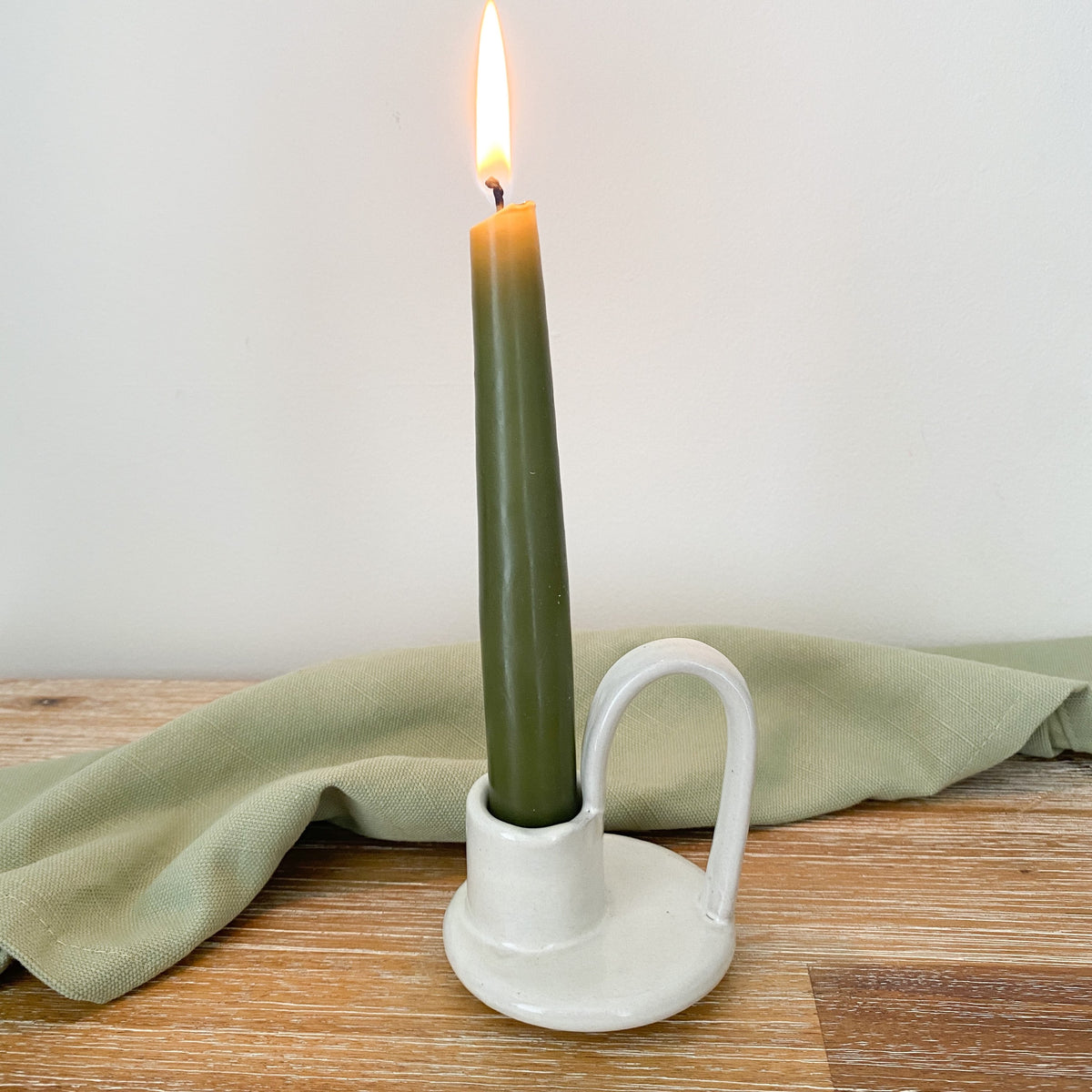 Wee Willy Winkee candle holder - white