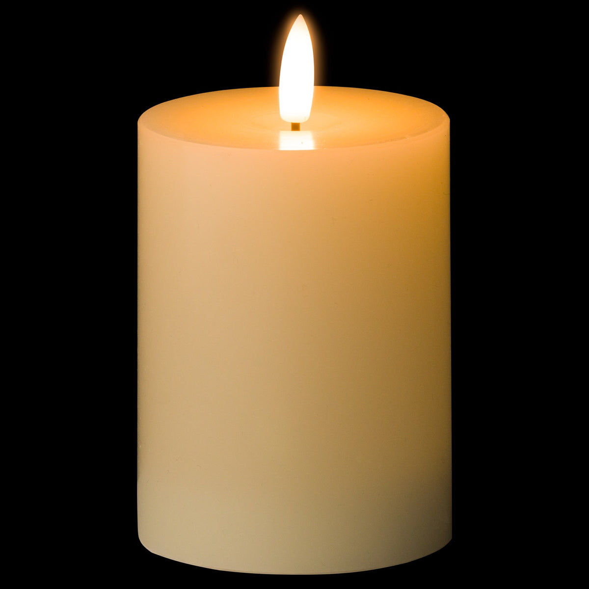 Ivory LED candle 3 x 4