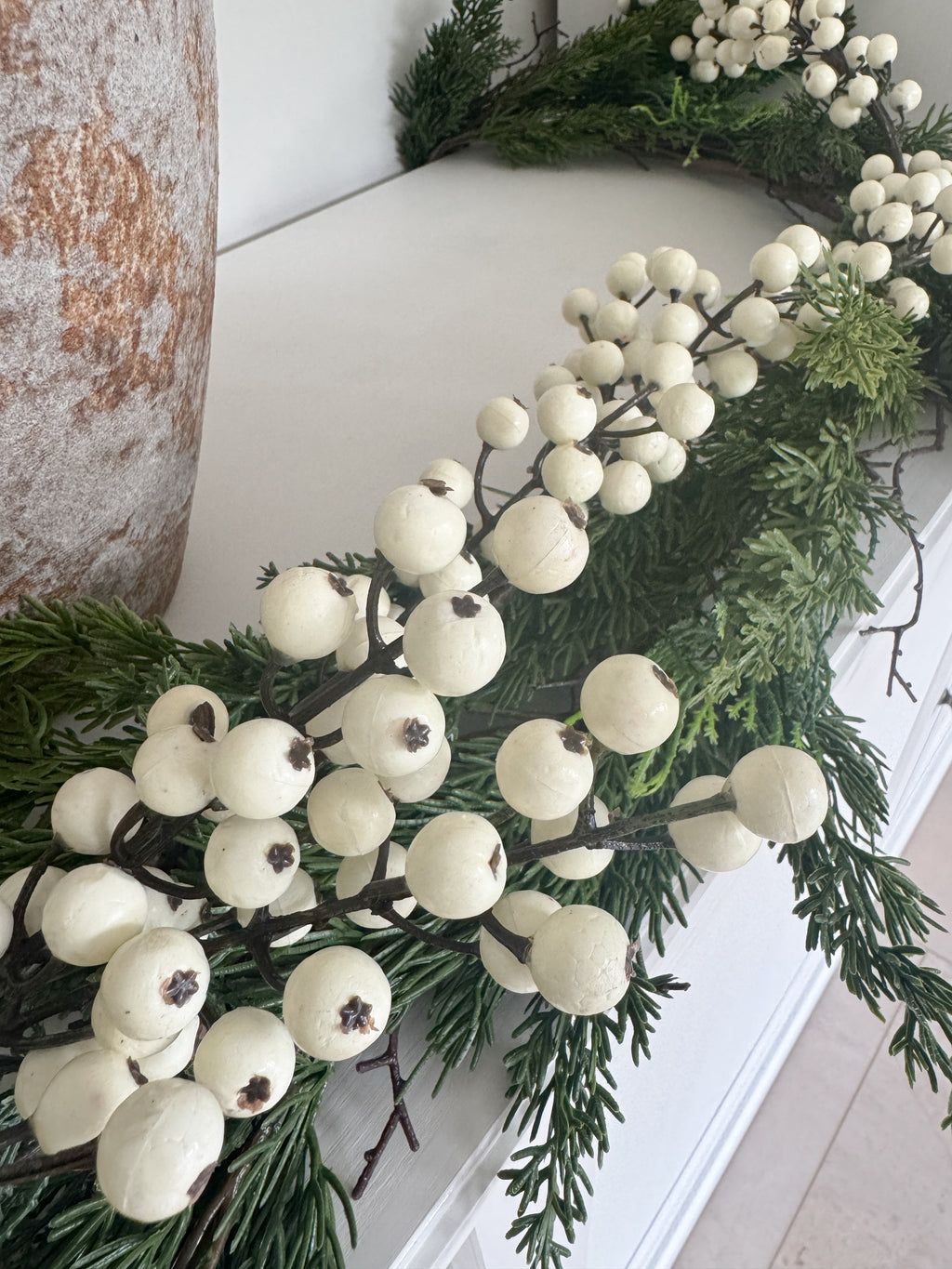 Snow berry garland
