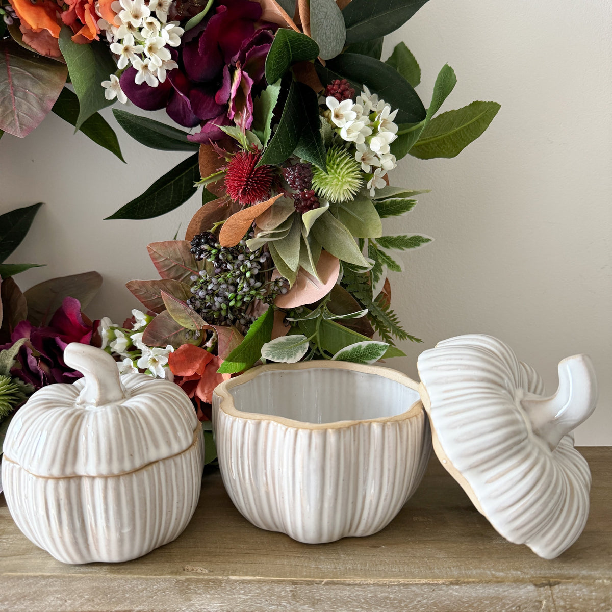 Ribbed pumpkin storage pot small