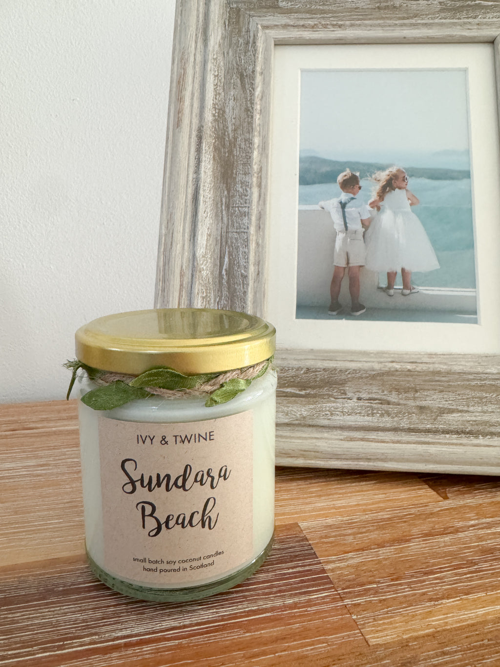 Sundara beach candle