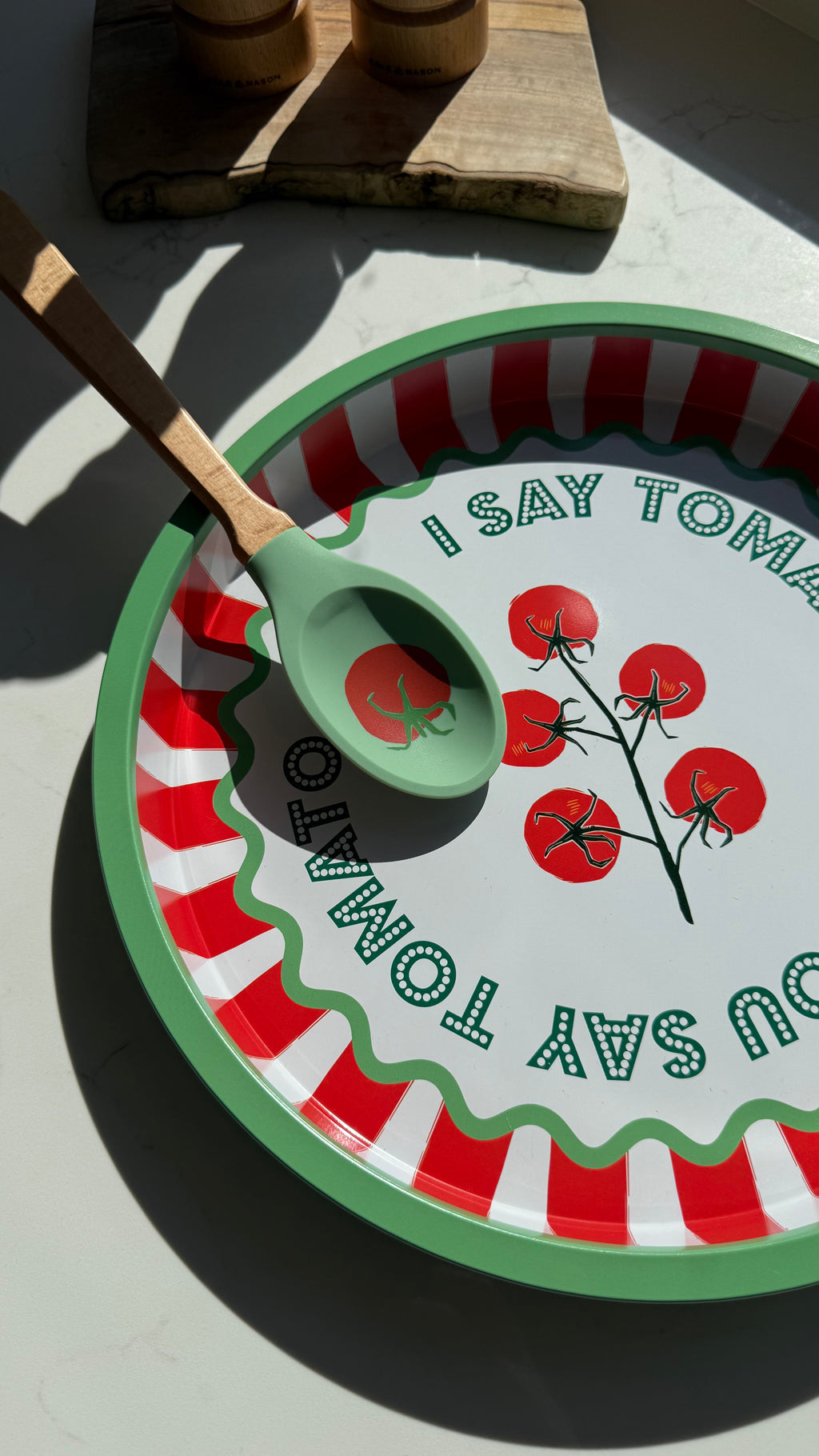 I say tomato tray