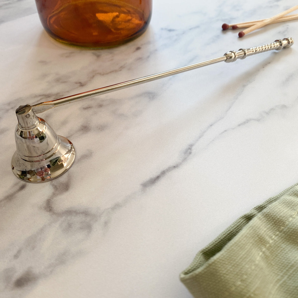 Metal candle snuffer