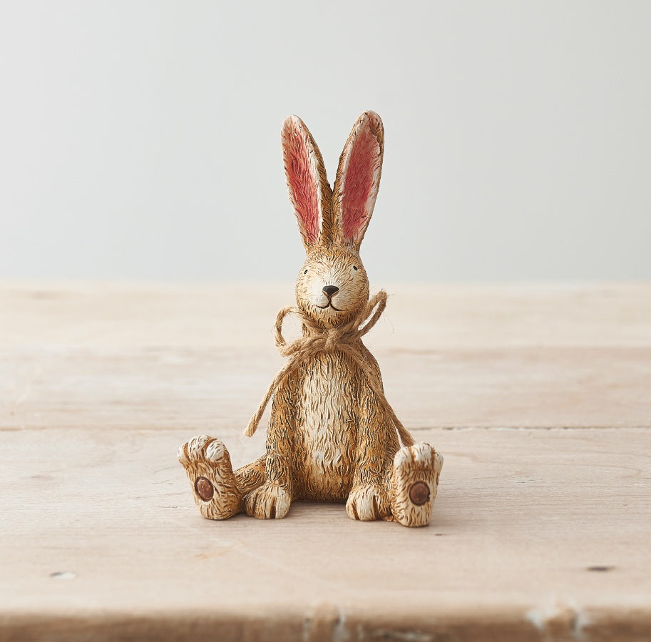 Sitting bunny with jute bow