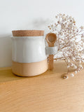 Dahee pot and spoon