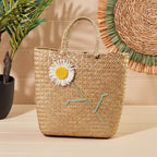Daisy woven shopper