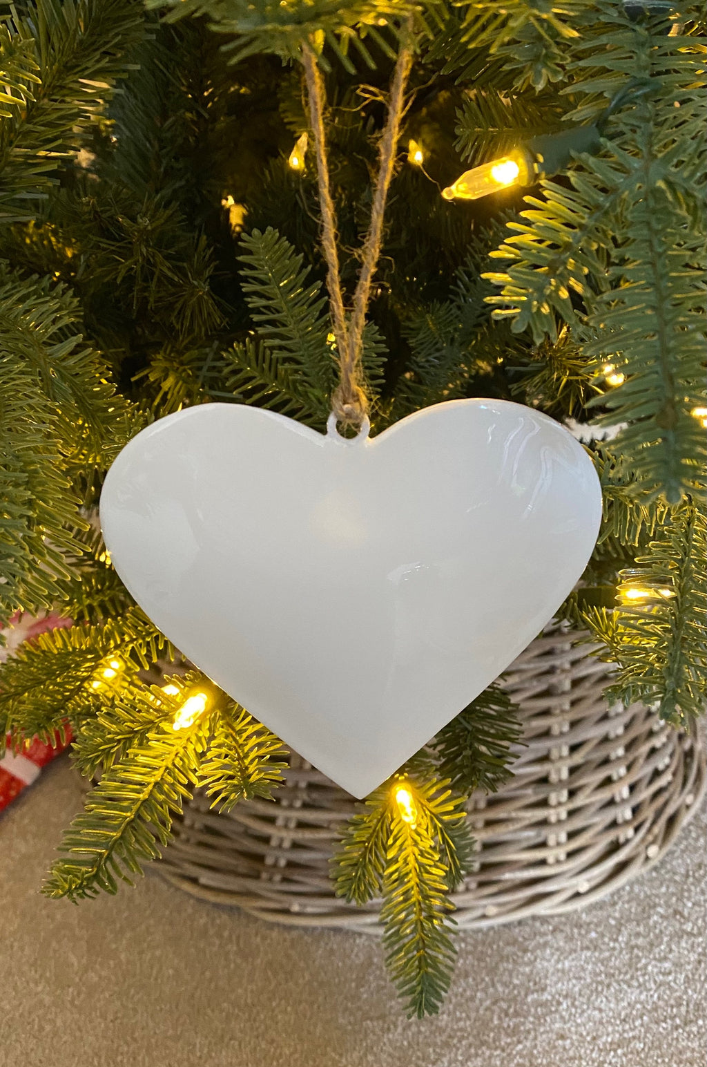 Enamel hanging heart, 12cm