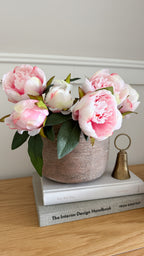 Pink peony posy